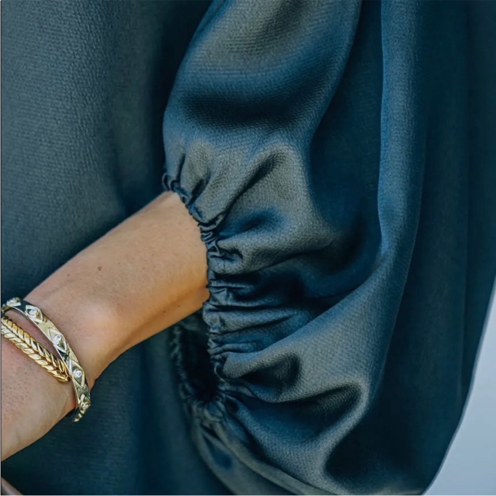 Vici Black Satin Midi Dress - Picture 2 of 12